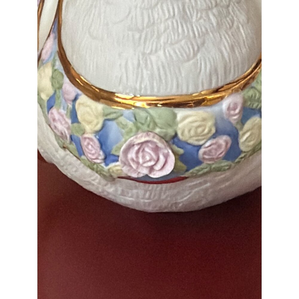 Lenox Carousel Swan Chariot with Wood Base 2009 Ltd Ed 120th Anniversary NIB - Picture 15 of 16